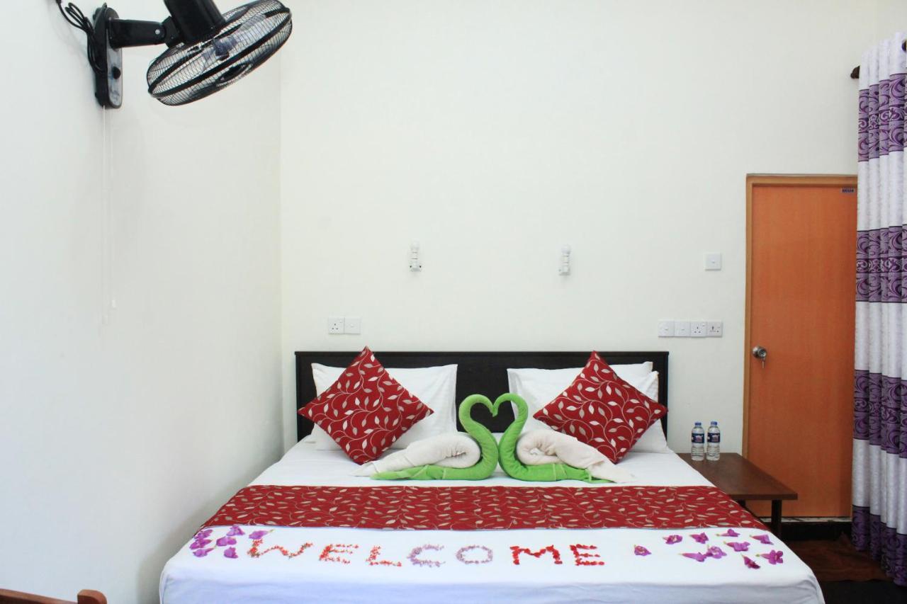 Sigiri Liya Rest Hotel สิกิริยา ภายนอก รูปภาพ